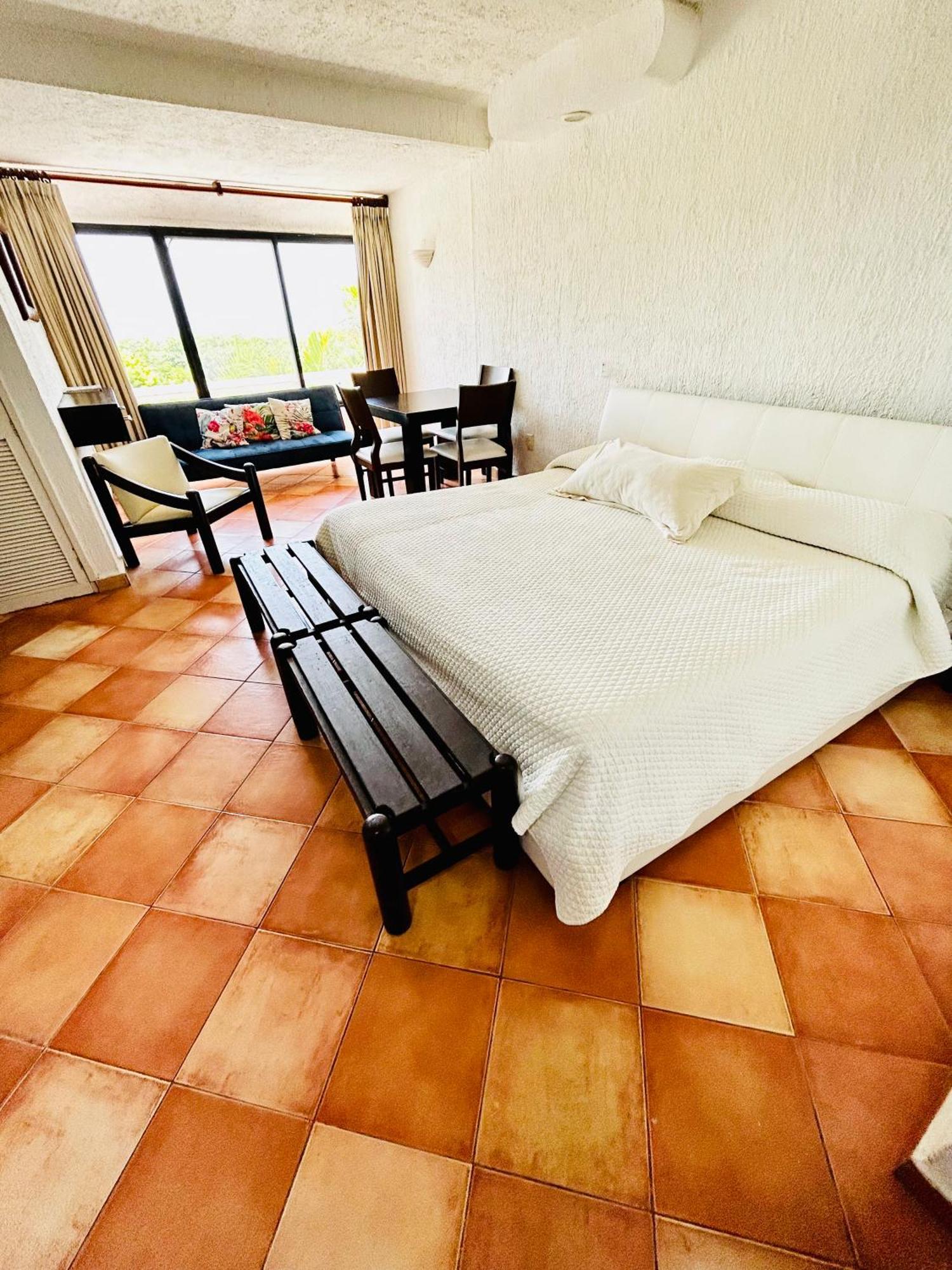 Solymar Beach Condos Cancun Ruang foto