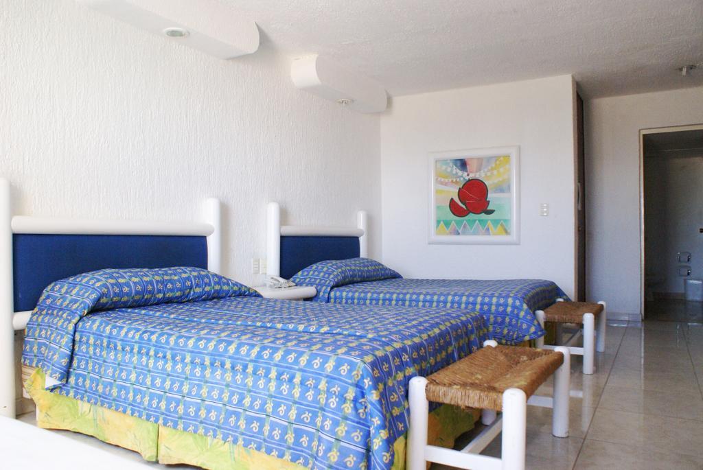Solymar Beach Condos Cancun Bagian luar foto